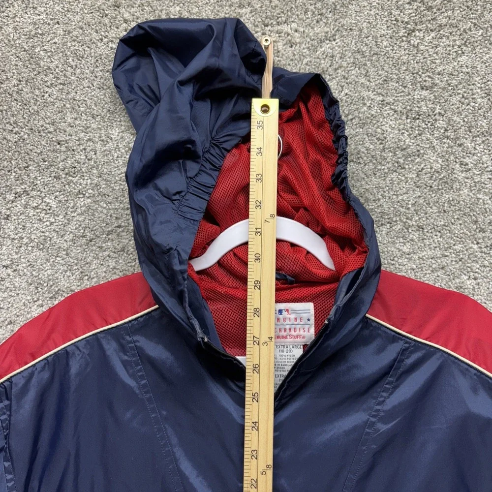 Genuine Merchandise mens size